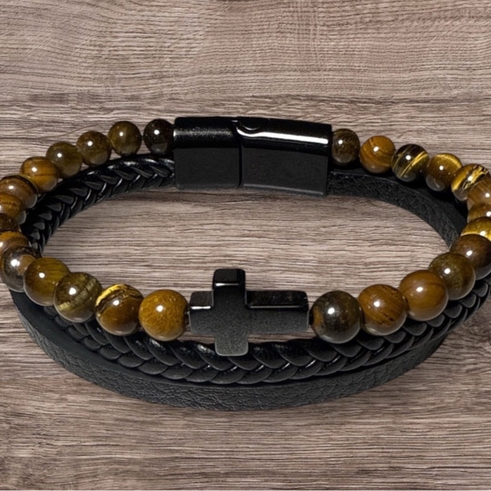 Gorgeous Men’s & Women’s Bracelet with Black & Tiger Eye Beads & Cross NWT & Box